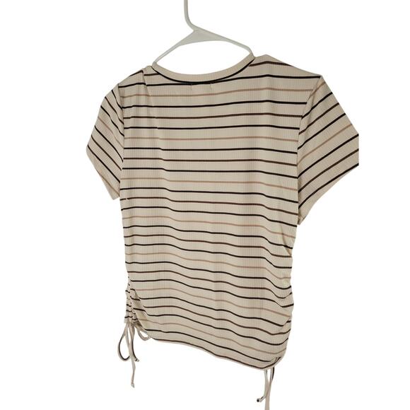 Little Daisy Striped Ruched Side Short Sleeve Fitted Top Juniors Size L - Picture 3 of 4